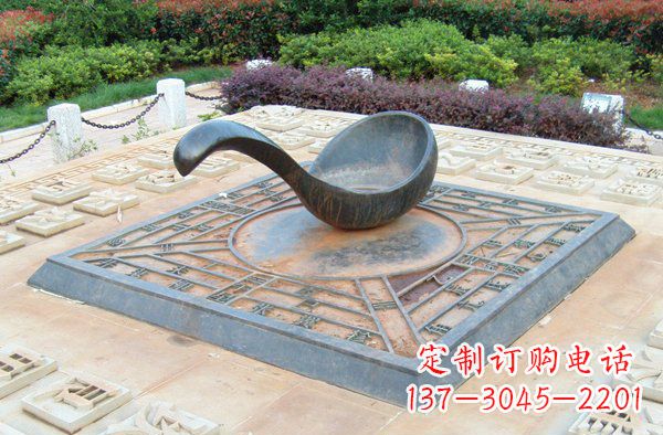 益阳让公共空间饱满指引灵性的指南针雕塑