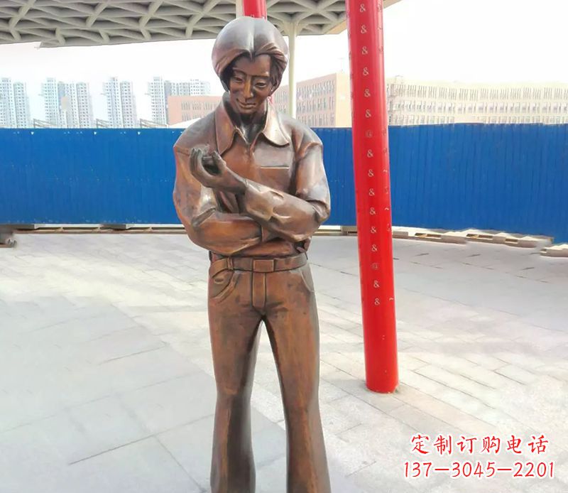 益阳中领雕塑的女性人物铜雕