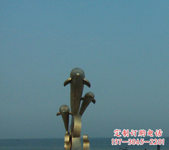益阳浪漫海豚艺术雕塑是中领雕塑为您量身定制的…