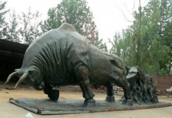 益阳新中国拓荒牛铜雕，传承中国传统文化
