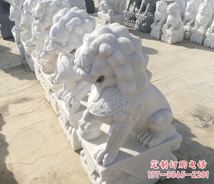 益阳汉白玉踩球狮子门口招财镇宅石雕