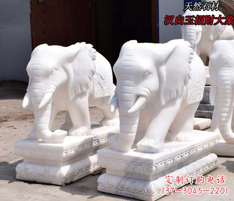 益阳给空间注入活力的大象雕塑