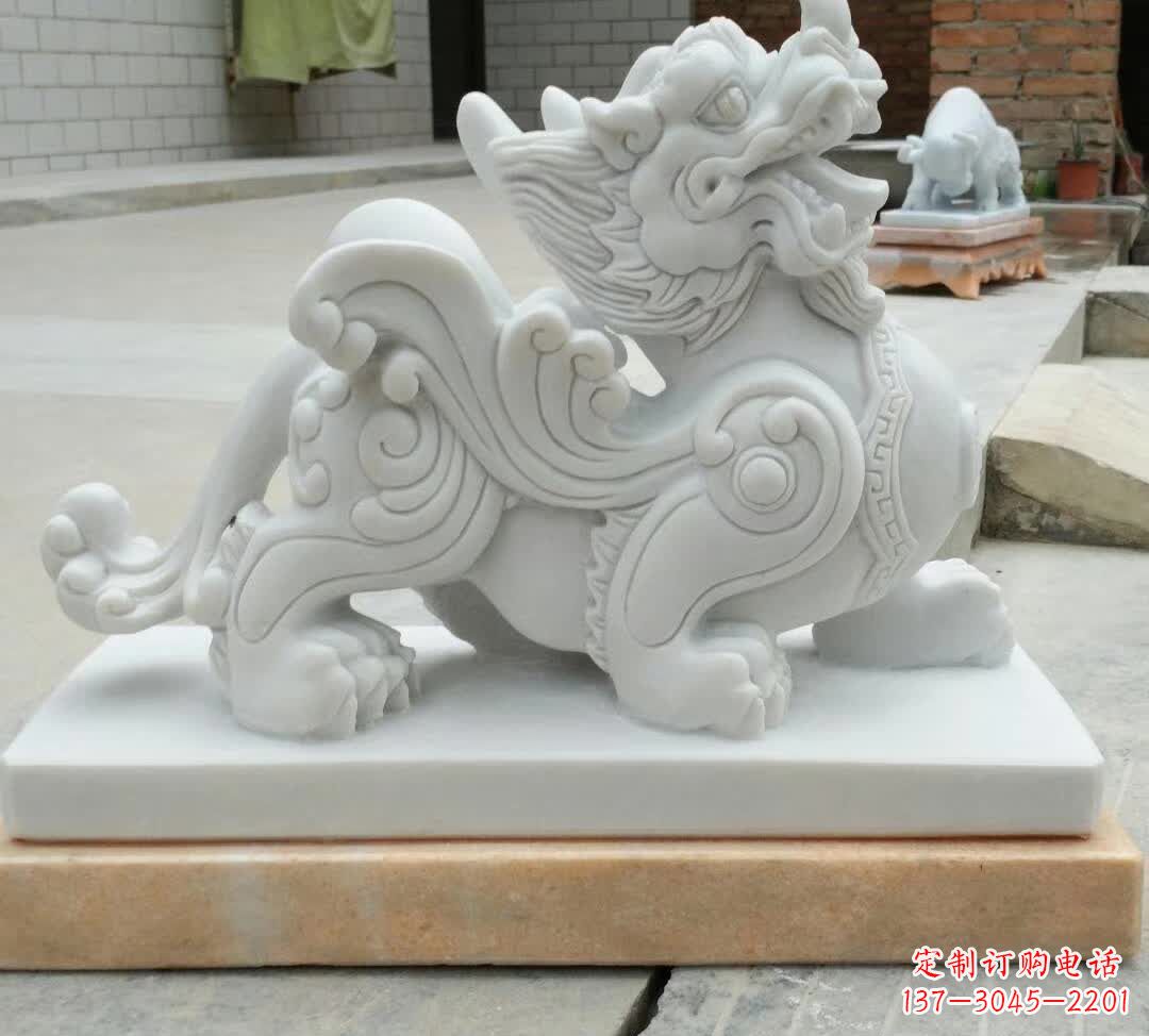 益阳精美汉白玉貔貅雕塑