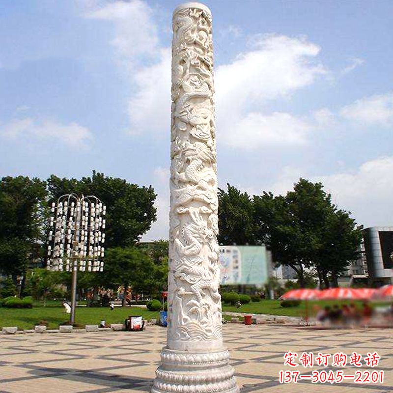 益阳汉白玉石雕刻龙柱是由中国领雕塑厂家定制的…