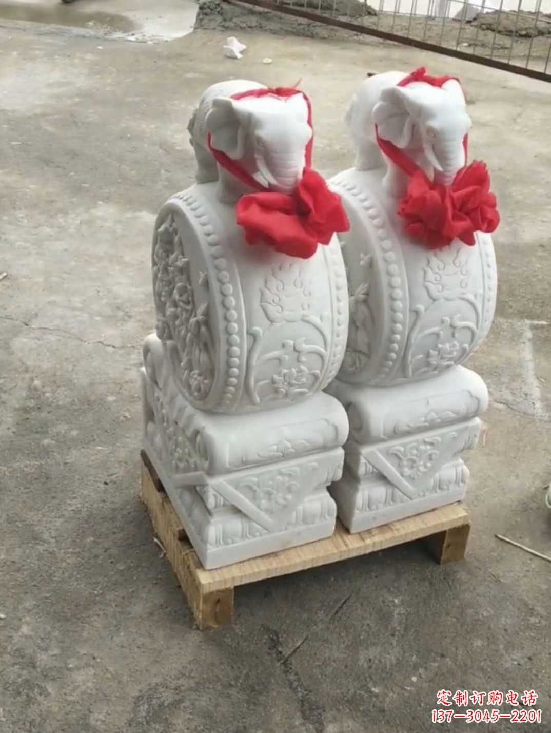 益阳时尚大气的玉石门墩雕塑
