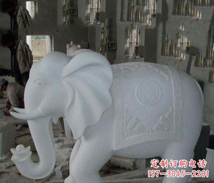 益阳汉白玉招财大象石雕