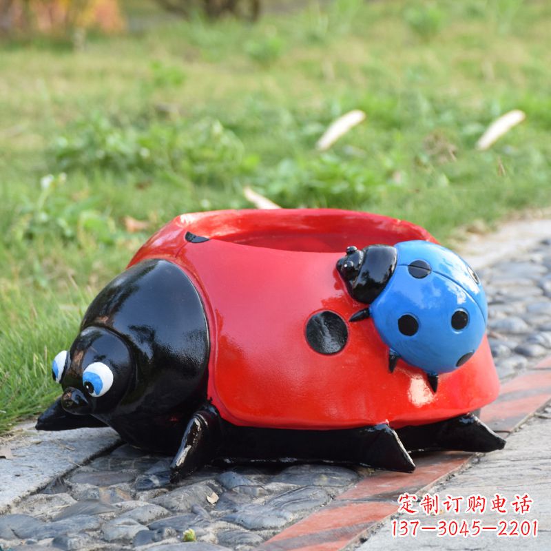 益阳红色玻璃钢七星瓢虫花盆雕塑