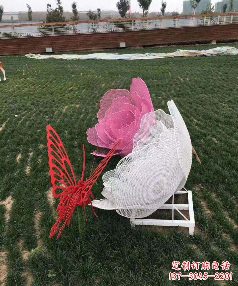 益阳精致定制铁艺蝴蝶雕塑