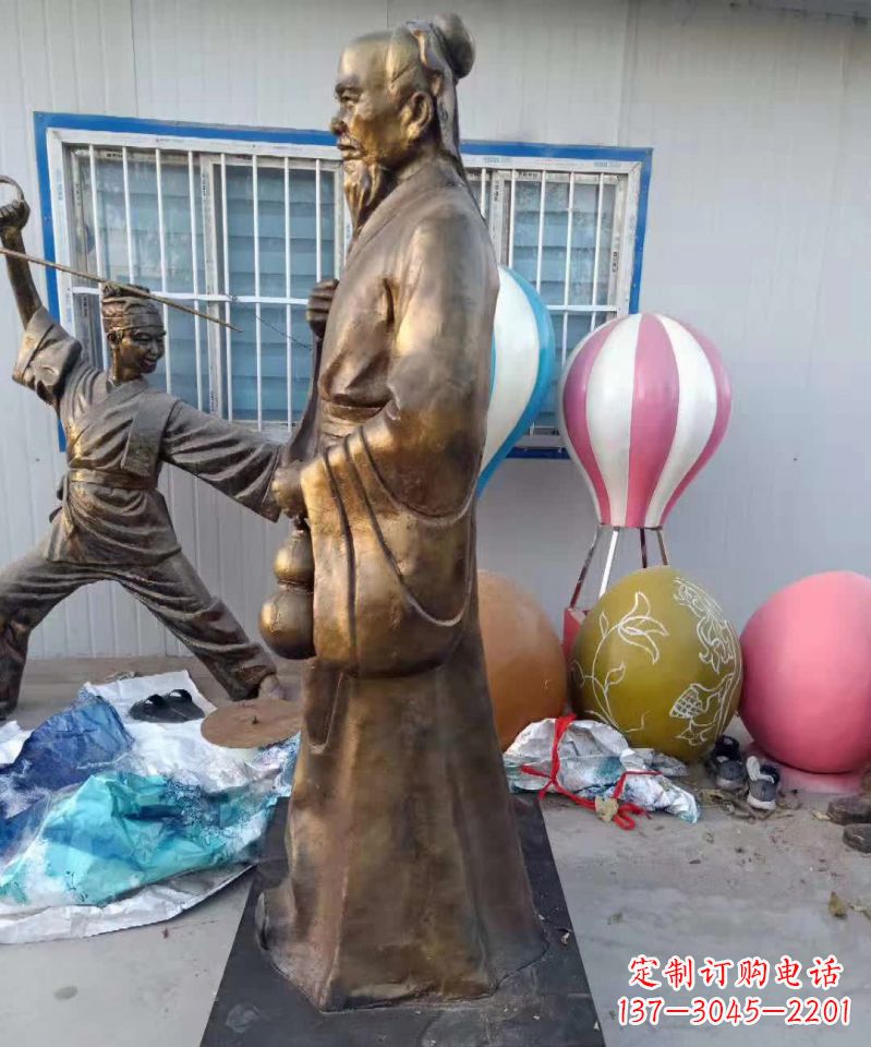益阳传承中医华佗的传奇—华佗名医铜雕