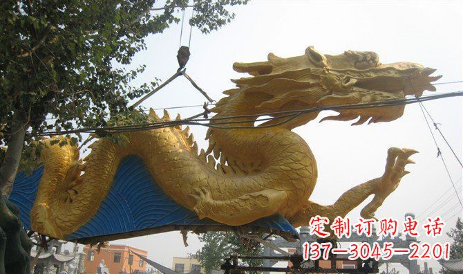 益阳中领雕塑——黄金龙雕塑定制