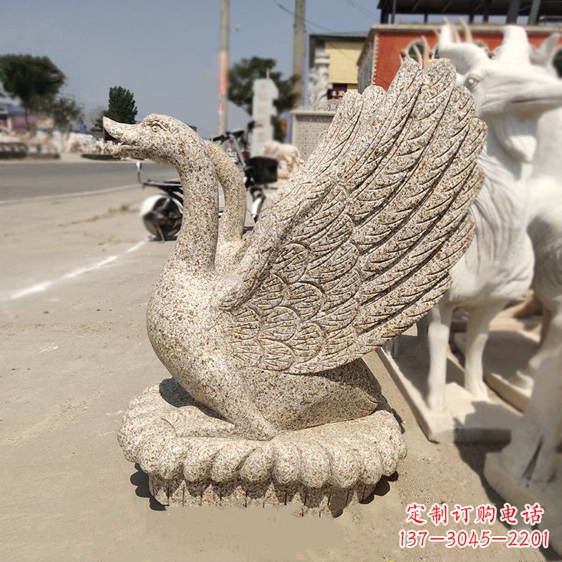 益阳黄锈石精美雕刻天鹅