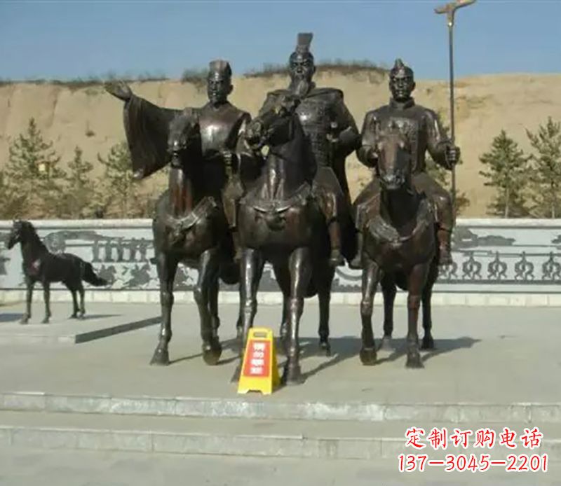 益阳将军骑马广场景观铜雕