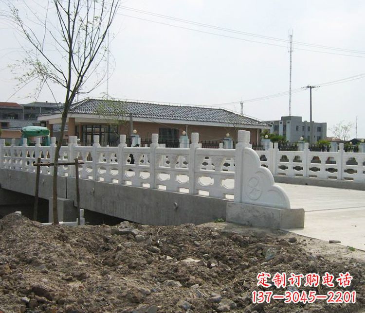 益阳中领雕塑的精美大理石栏板雕塑