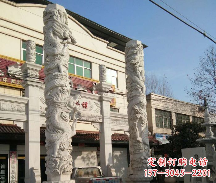 益阳汇聚古灵神韵的大理石龙柱雕塑