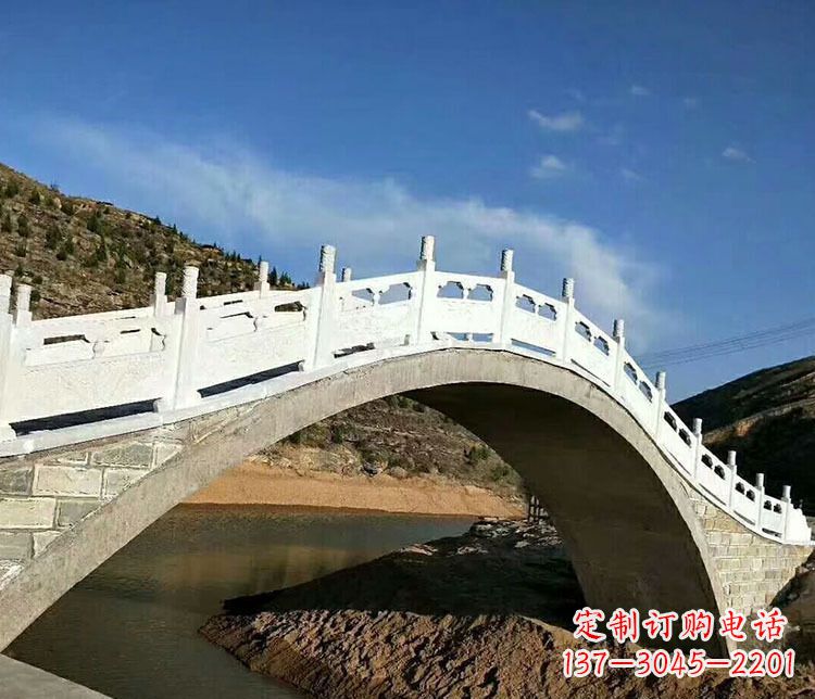 益阳景区汉白玉拱桥雕塑