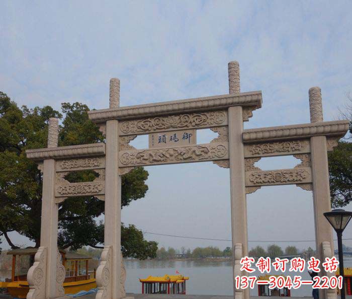 益阳景区三门古典牌坊石雕