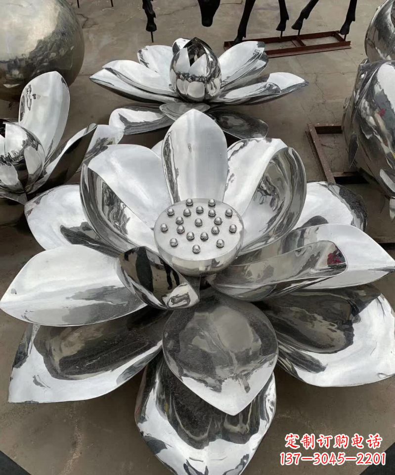 益阳精美不锈钢荷花雕塑,点亮你的家园