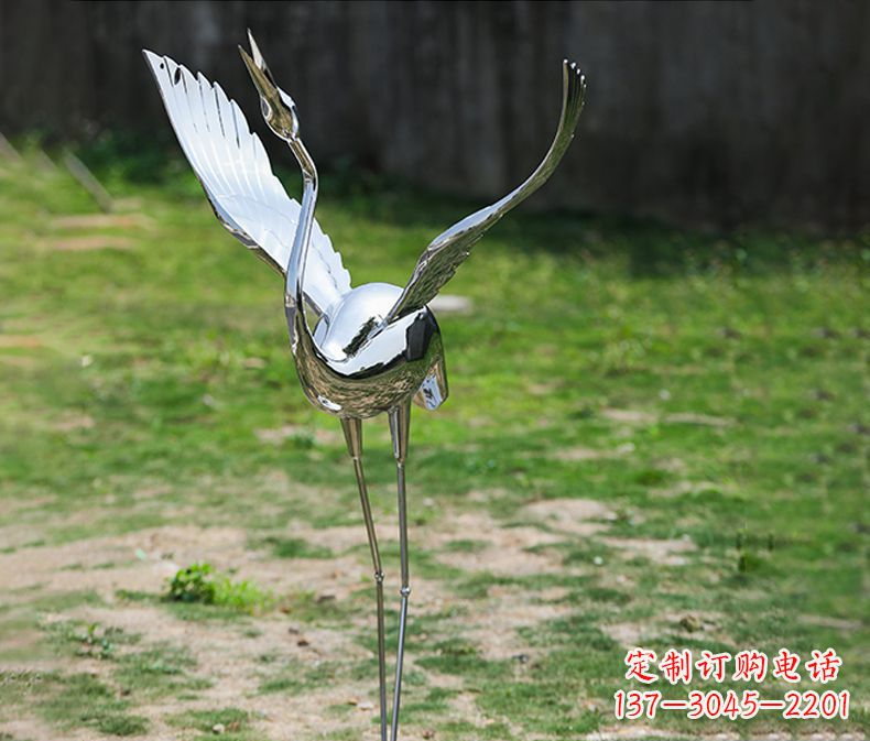 益阳高端定制丹顶鹤展翅不锈钢雕塑