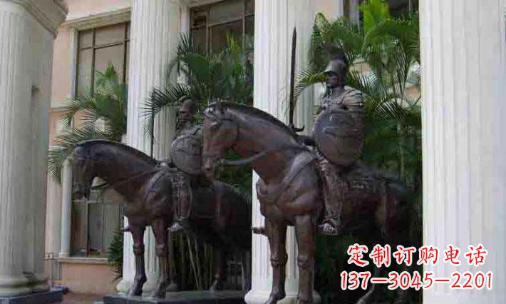 益阳骑马铜雕士兵:增添宏伟气派