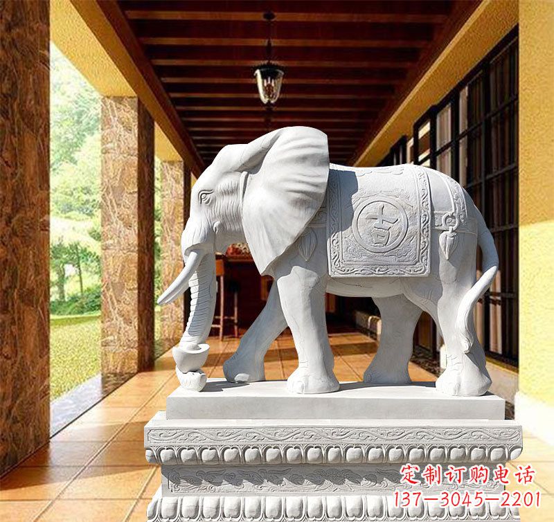 益阳刻绘大象石雕