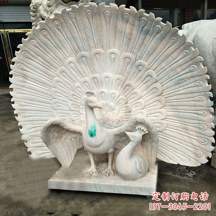 益阳汉白玉孔雀雕塑,传统工艺精致塑造