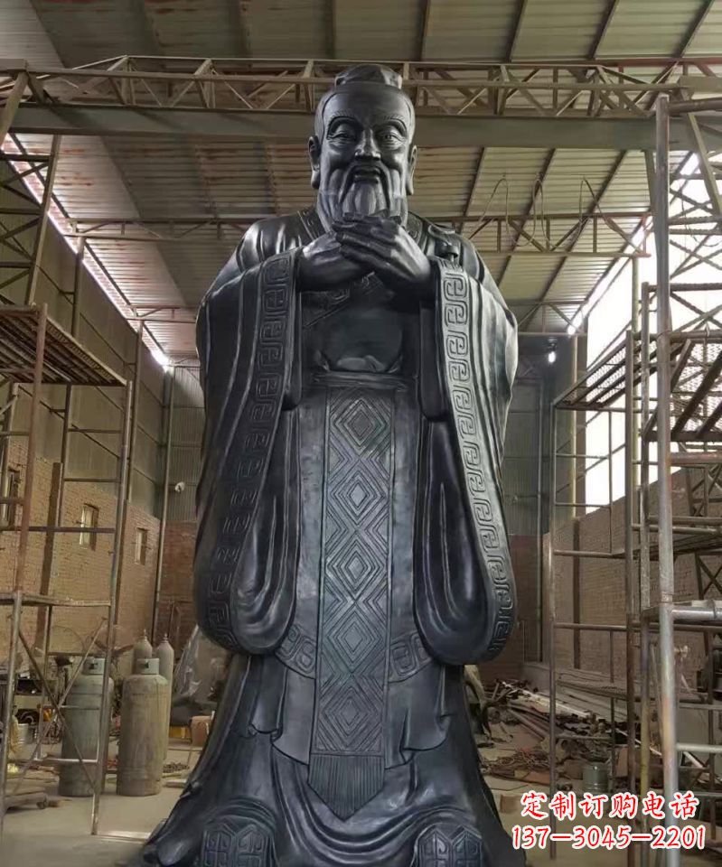 益阳表彰传统文化,尊贵的孔子雕塑