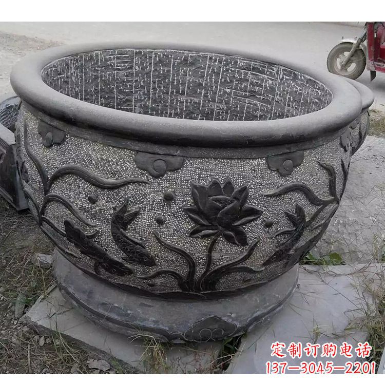 益阳传统宁波老青石水缸雕塑