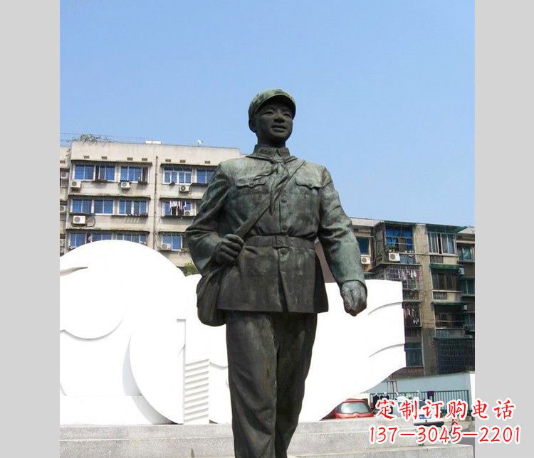 益阳定制雷锋雕塑,体现英雄精神