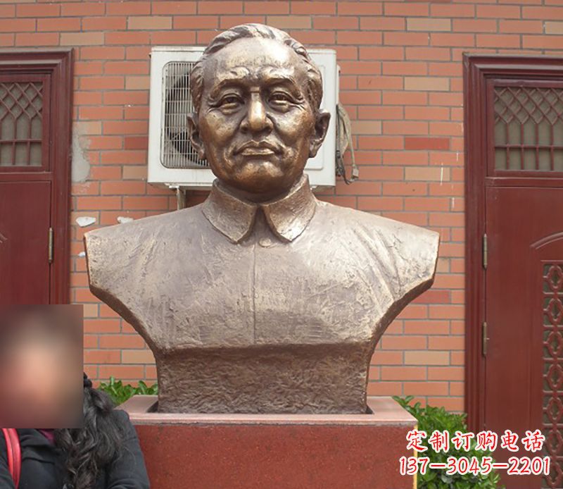 益阳铜雕李四,与众不同的光头匠艺