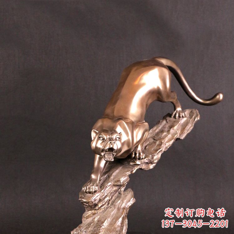 益阳猎豹玻璃钢雕塑——高级定制精美雕塑