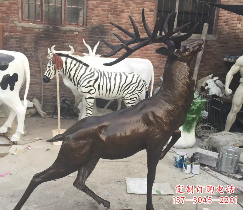 益阳羚羊公园动物铜雕，欣赏自然之美