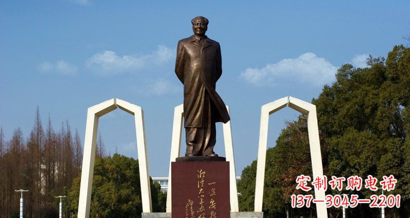 益阳纪念性毛主席铜雕,您的精致礼物