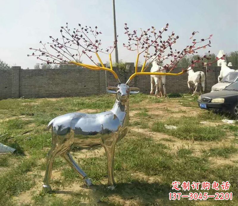 益阳梅花鹿镜面不锈钢雕塑