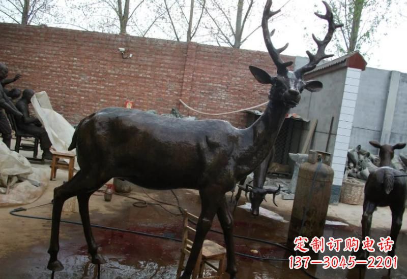 益阳唯美的梅花鹿铜雕,让你的家中添彩更有情调
