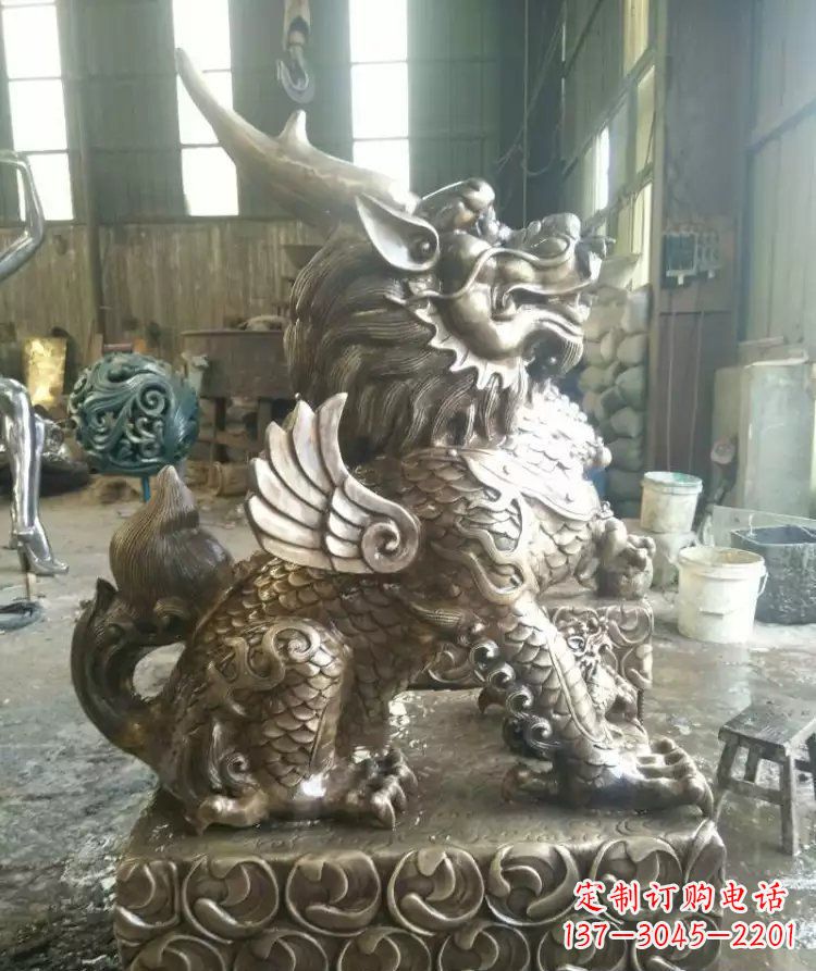 益阳门口麒麟铜雕 (3)
