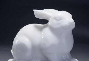 益阳精致汉白玉兔子雕塑
