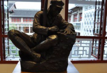 益阳铜雕红军战士纪念雕塑，烈士镌刻永恒记忆