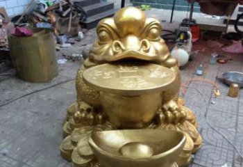 益阳铜质金蟾招财动物雕塑