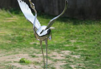 益阳高端定制丹顶鹤展翅不锈钢雕塑