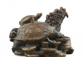 益阳雕塑非凡，铜雕龙龟母子精美