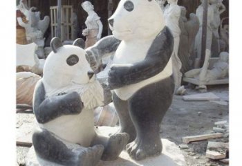 益阳母子熊猫石雕，传达真挚的亲情