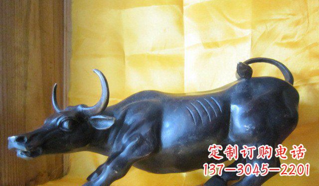 益阳牛公园动物铜雕