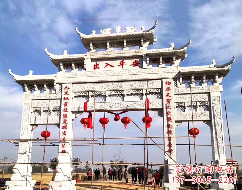益阳中领雕塑:牌坊顶式石雕刻墓碑