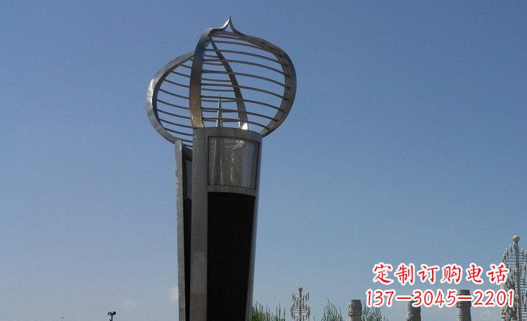 益阳中领雕塑:不锈钢火炬形雕塑