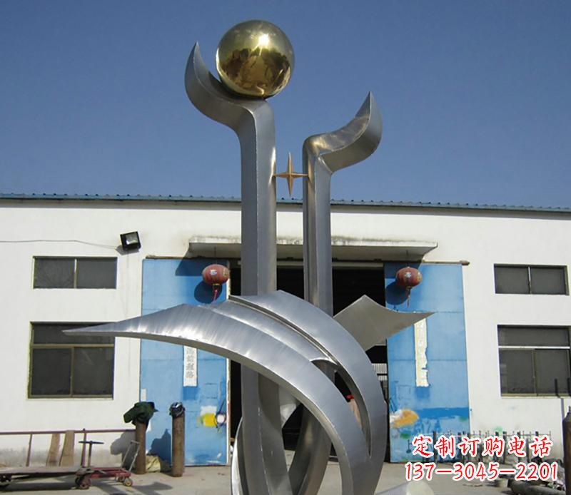 益阳中领雕塑:不锈钢树叶雕塑,精美绝伦