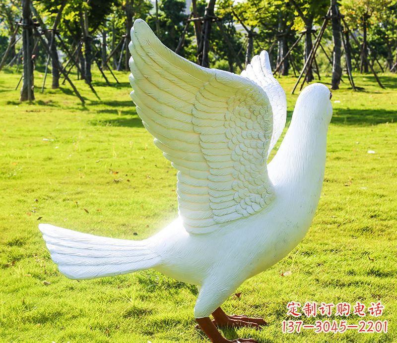 益阳以和平鸽为灵感,用雕塑记录世界和平