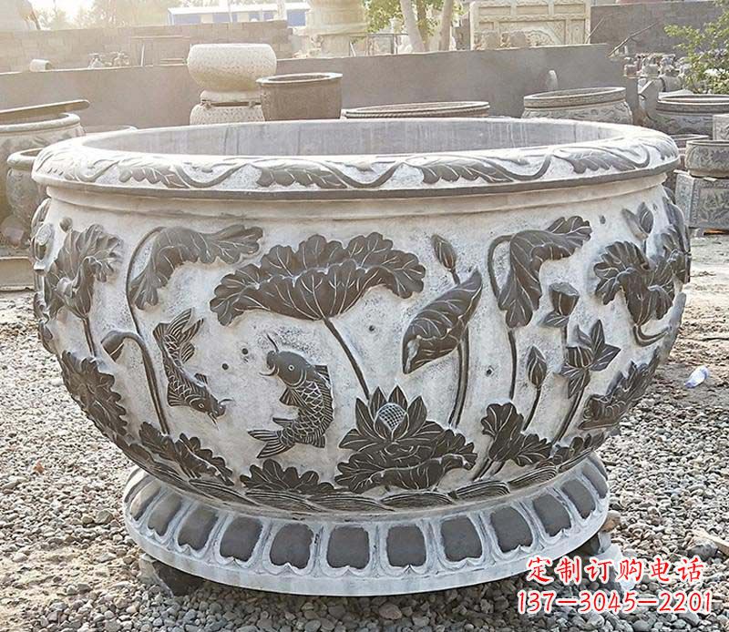 益阳荷花雕塑,迎宾之礼