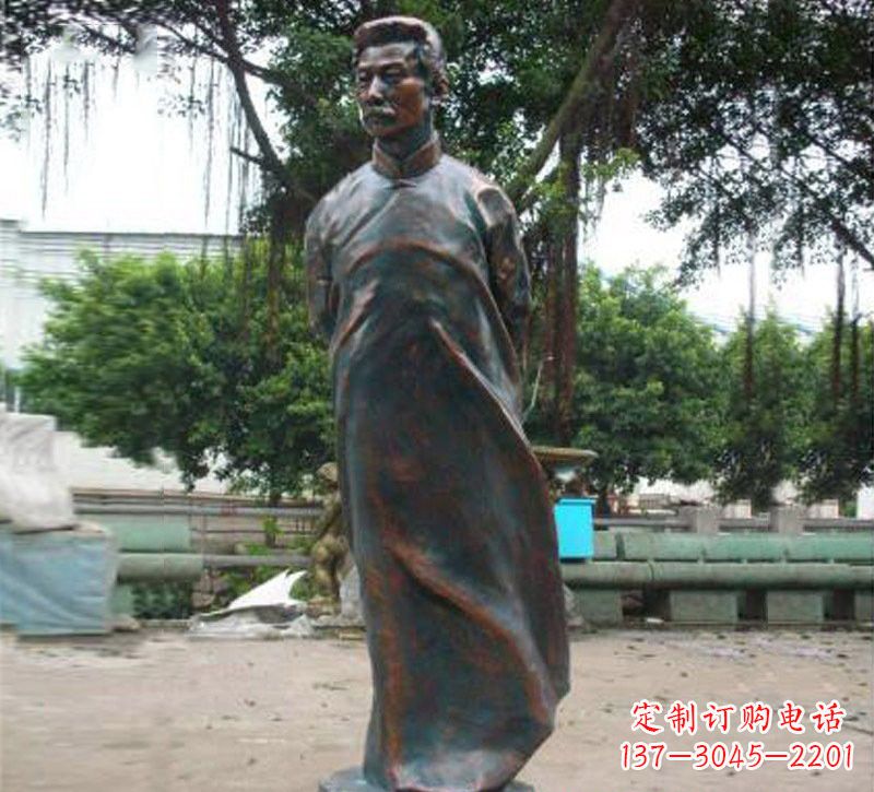益阳青铜雕塑,精致鲁迅雕像