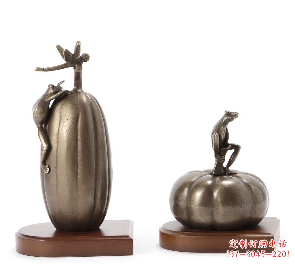 益阳青蛙和南瓜铜雕