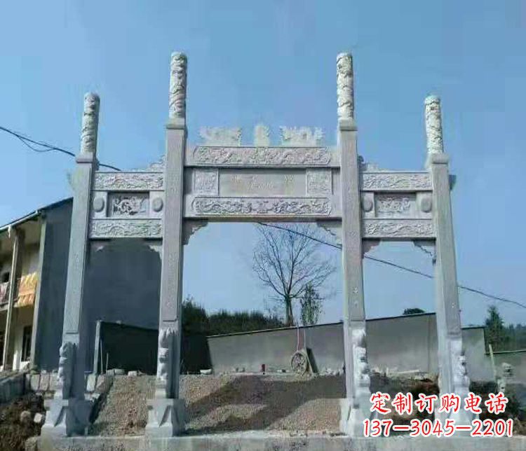 益阳三门仿古牌坊石雕,精致雕刻典雅之美